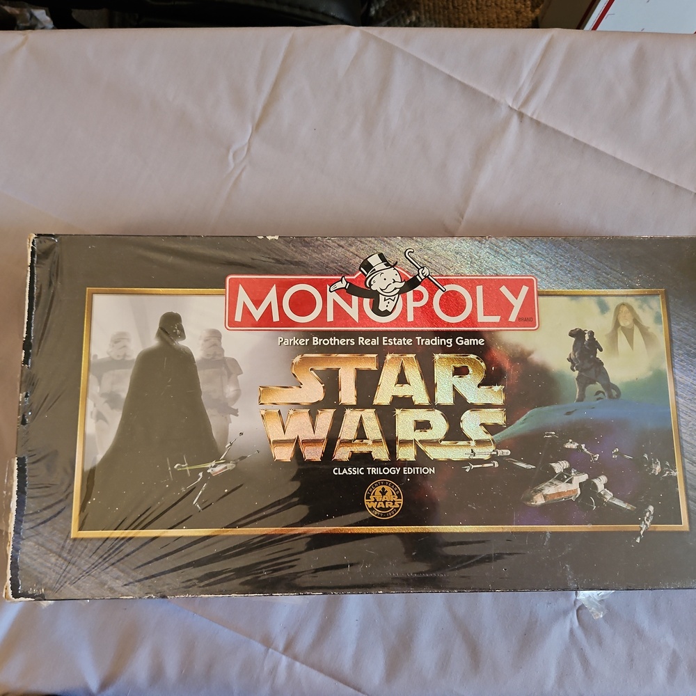 Monopoly Star Wars Classic Trilogy Edition Sealed